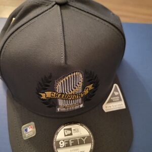 New Era 9FIFTY Champions Cap